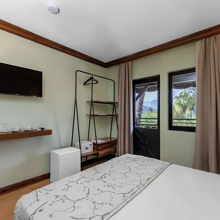 Club Berke Ranch International Horseback Riding Kemer