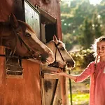 Beso Berke Ranch&nature 케메르