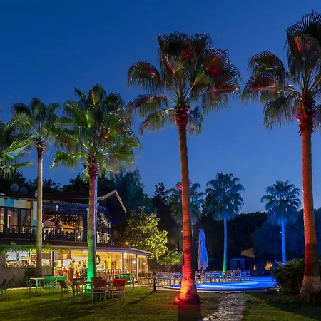 Club Berke Ranch International Horseback Riding Szálloda